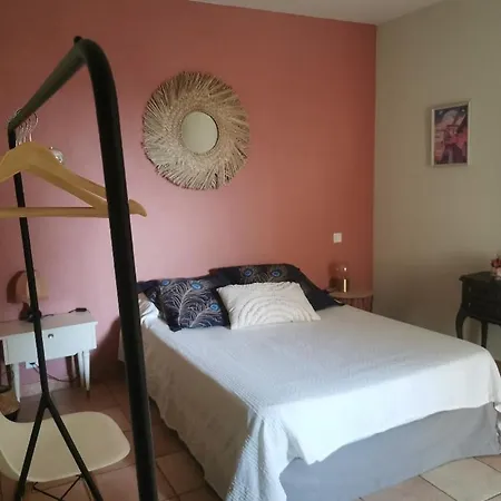 Privée Cosy, Salle De Bain Et Terrasse Millas